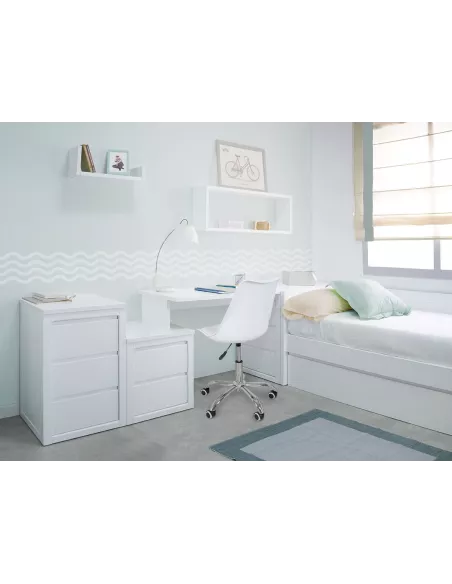 Secretária juvenil com gaveteiros em quarto completo