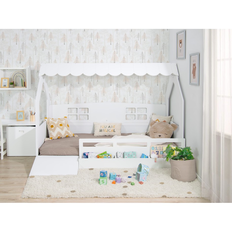 Cama Casinha Montessori com rampa e baú