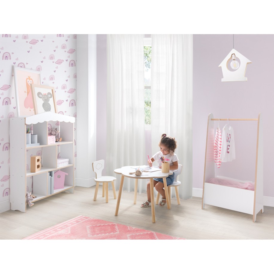 Cabide infantil nórdico com armazenamento