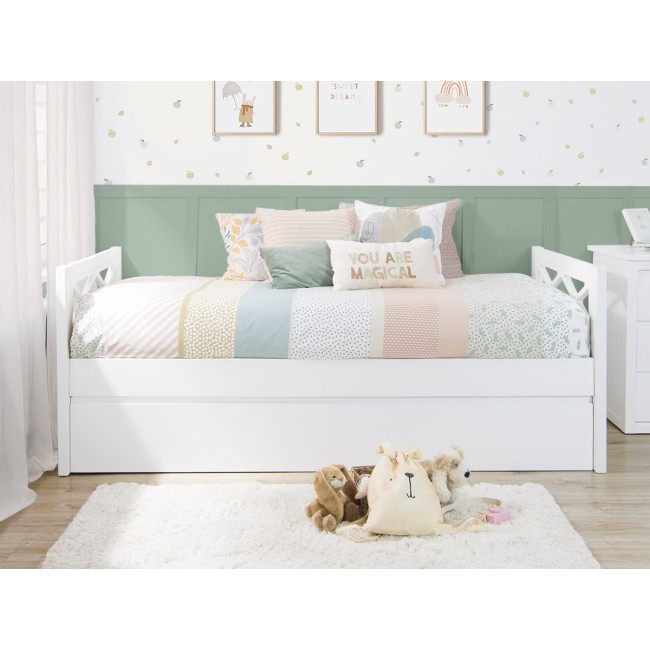 Cama de rodízio para jovens Cruz