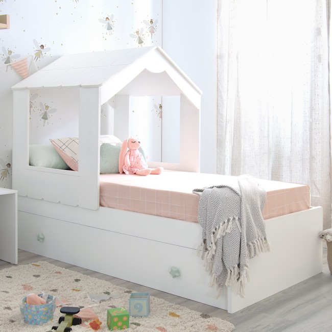 Casa para camas de rodízio