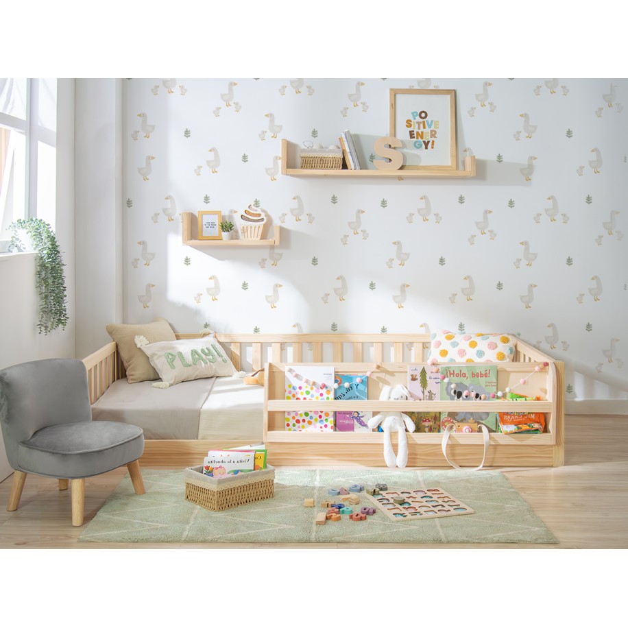 Cama montessori madeira com estante