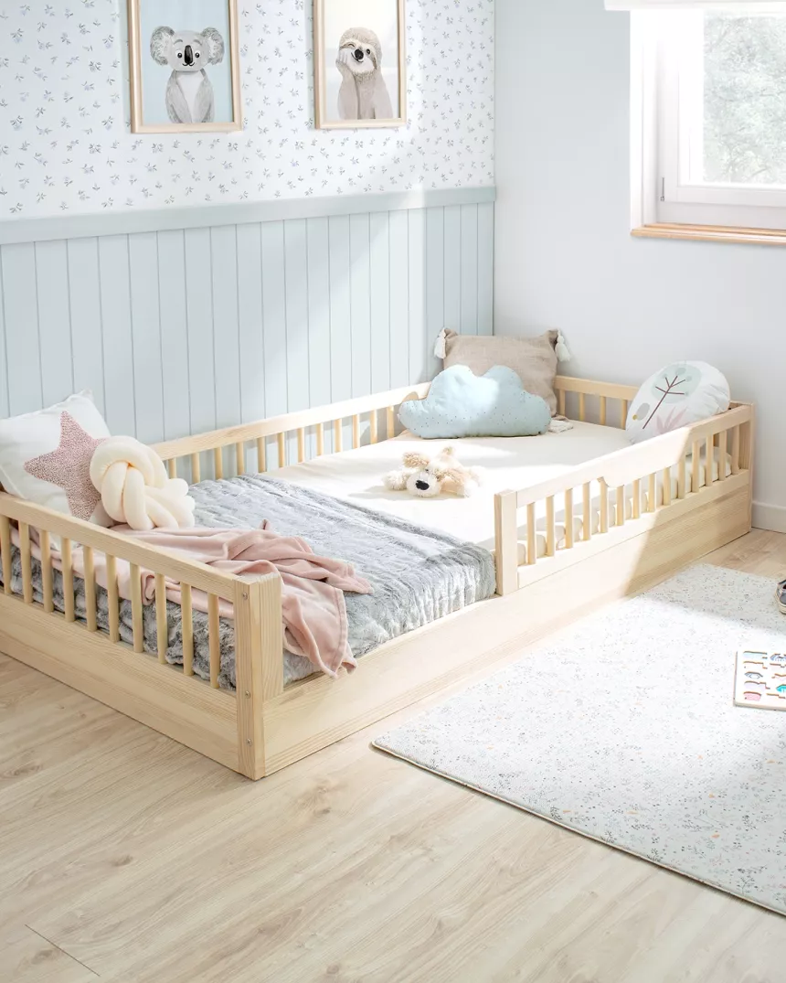 Cama Montessori Sofia em madeira natural