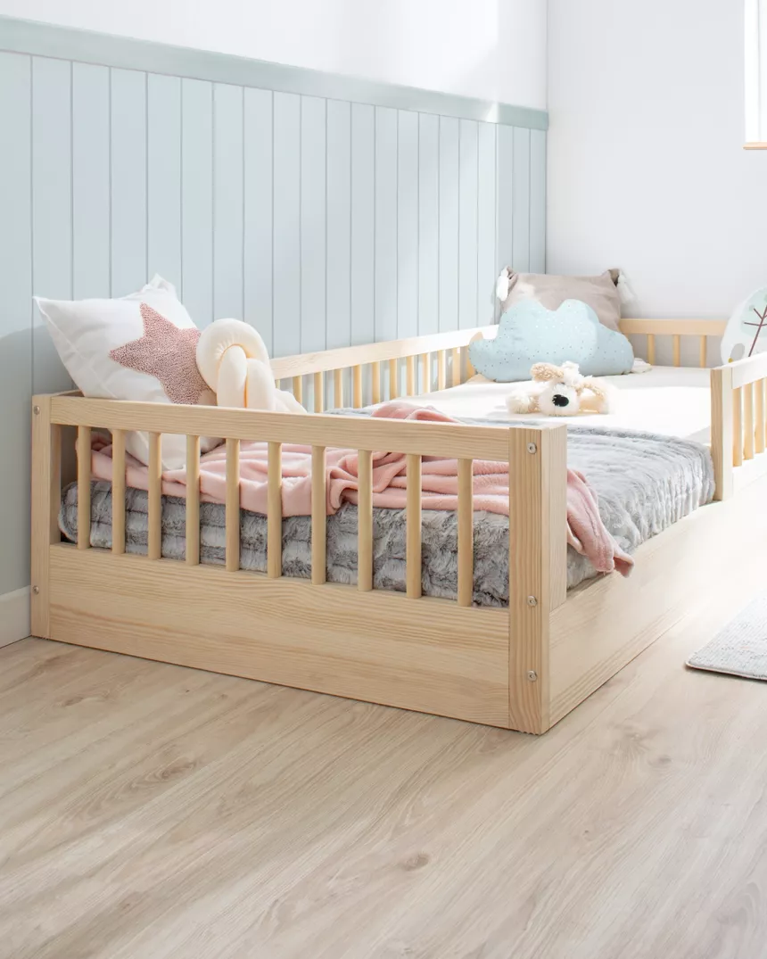 Cama Montessori Sofia em madeira natural