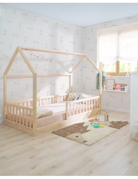 Cama casinha Montessori madeira com barreira de proteção