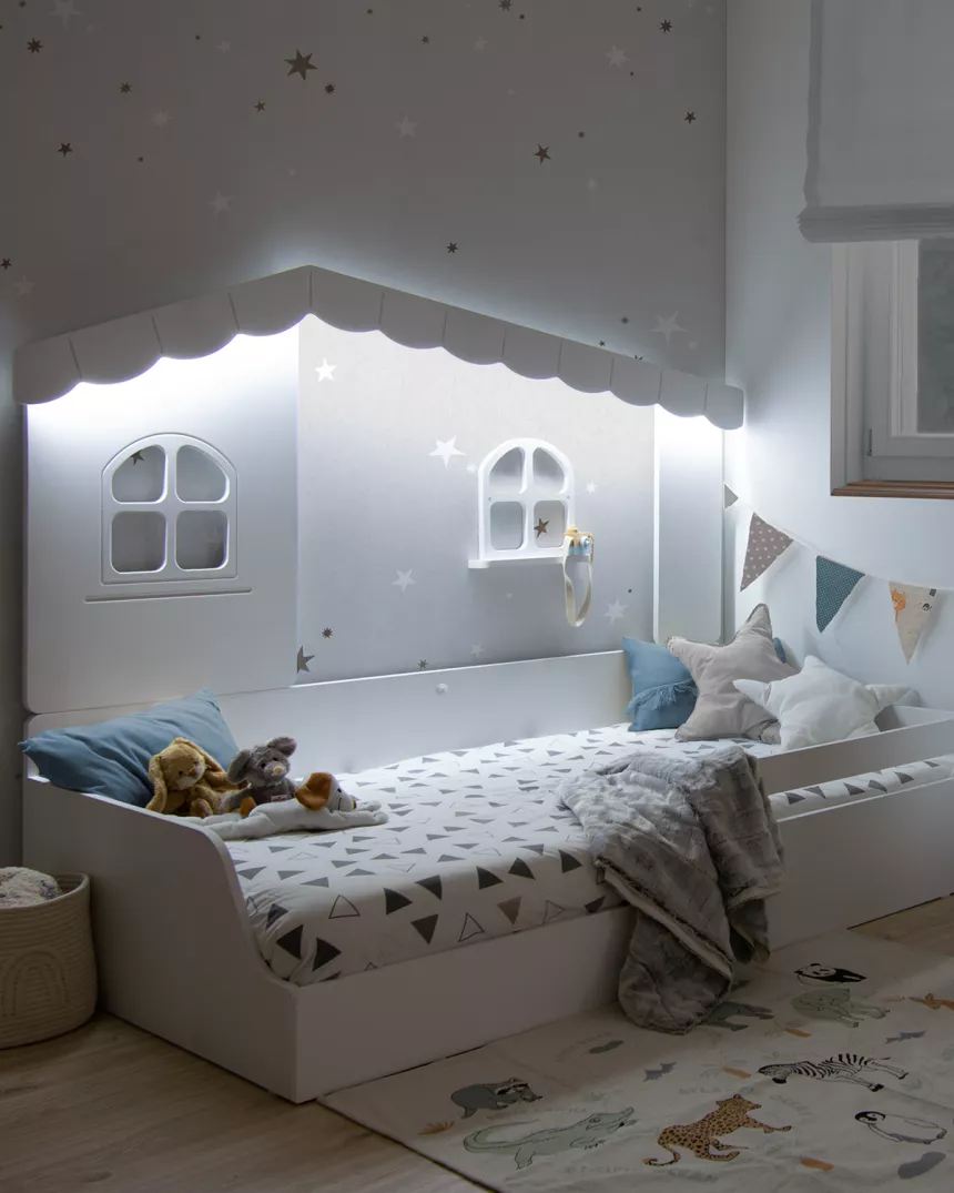 Cama Casinha Montessori com luz