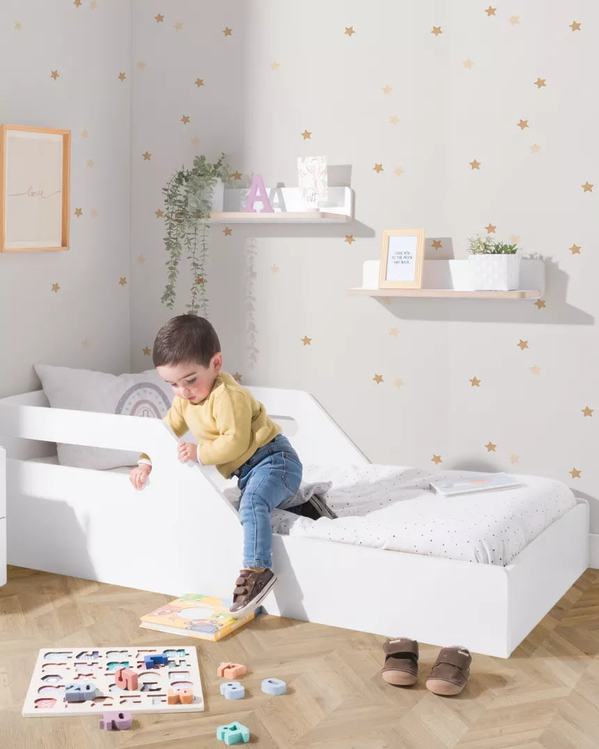 Cama baixa reta Montessori lacada a branco
