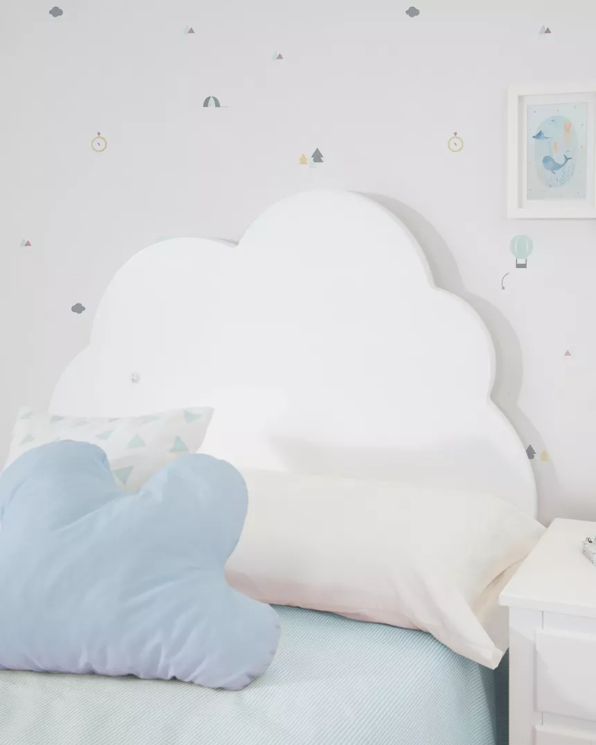 Cabeceira infantil nuvem com luz