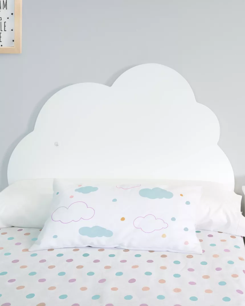 Cabeceira infantil nuvem com luz