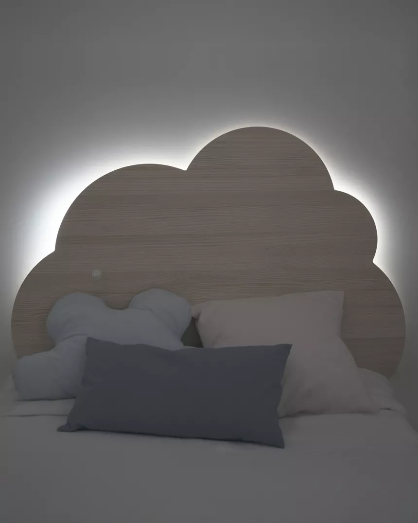 Cabeceira Nuvem em Madeira Natural