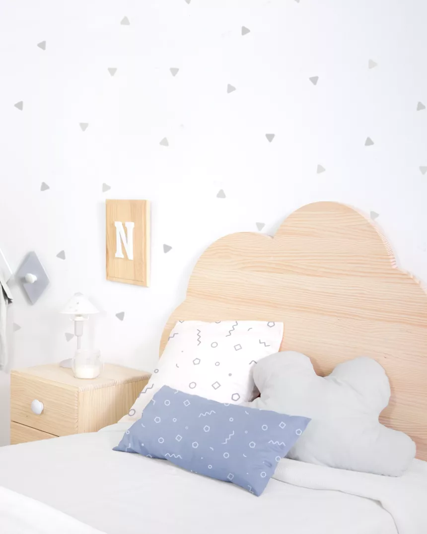 Cabeceira Nuvem em Madeira Natural