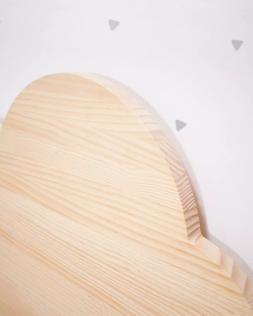 Cabeceira Nuvem em Madeira Natural