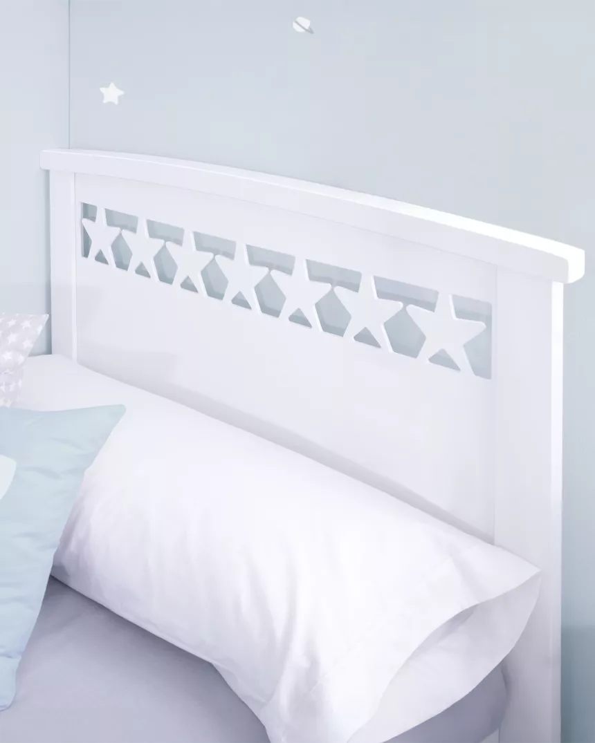 Cabeceira infantil estrelas