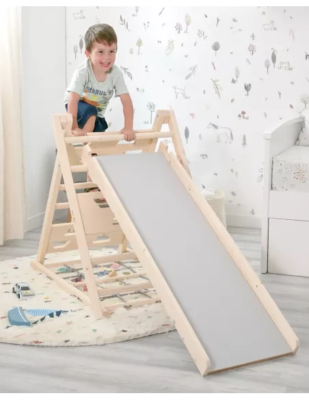 Rampa deslizante e de escalada