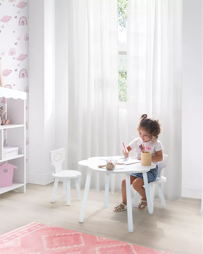 Mesa e banquinhos Nuvem - Entrega gratuita