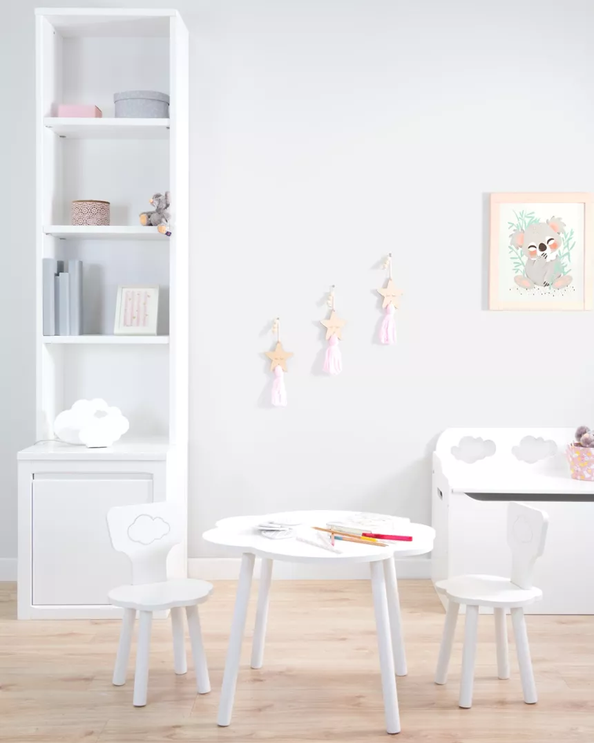 Mesa e banquinhos Nuvem - Entrega gratuita