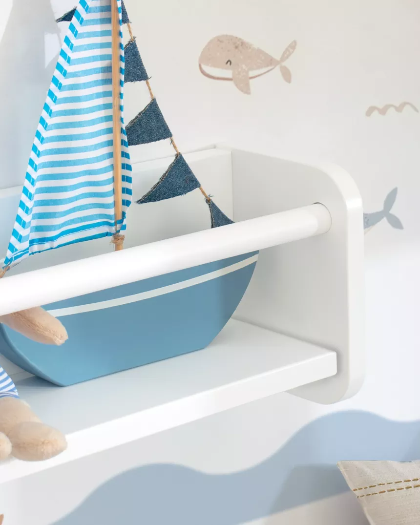 Estante de parede infantil Montessori