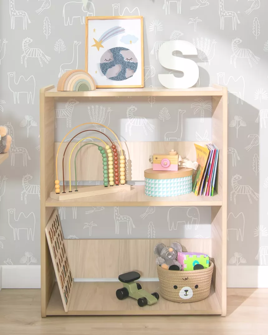 Estante de madeira Montessori