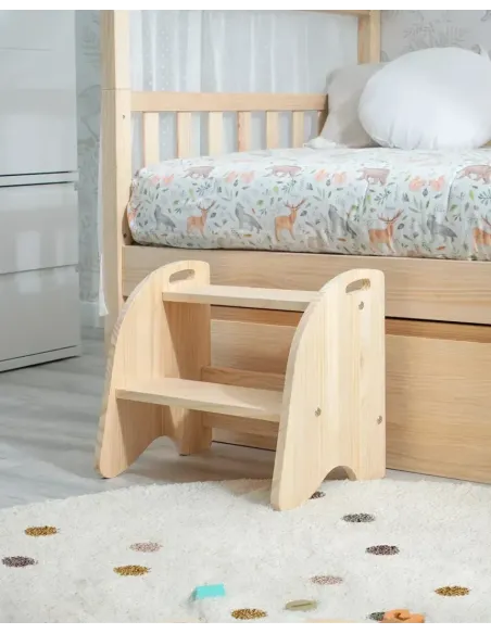 Escada infantil de madeira