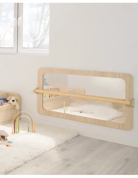 Espelho de madeira Montessori /