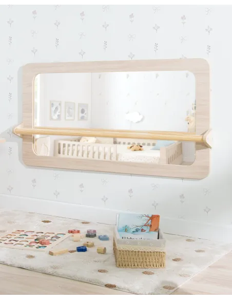 Espelho de madeira Montessori /