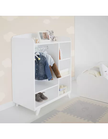 Roupeiro infantil Montessori