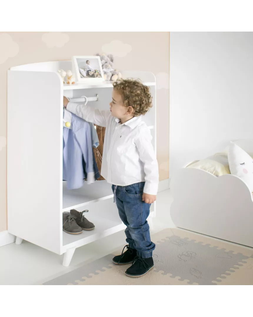 Quarto Montessori Casinha com roupeiro 2