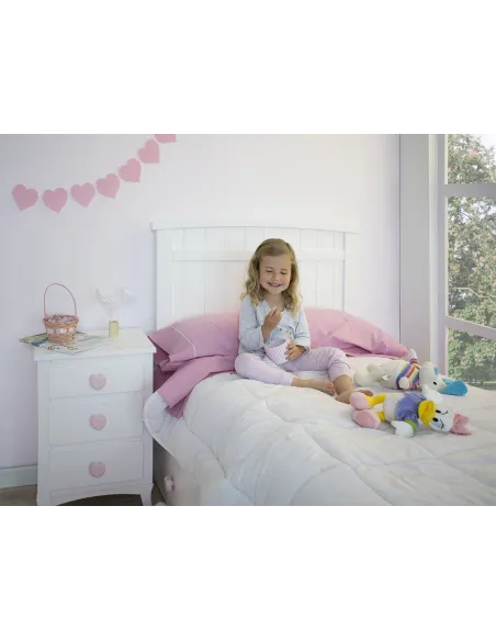 Cama infantil com cabeceira curva