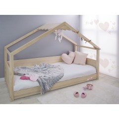 Cama casinha de madeira