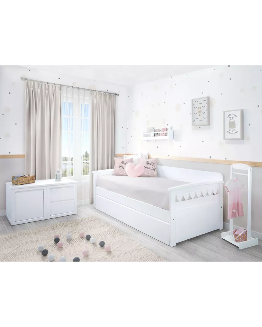 Quarto completo com cama dupla juvenil corações