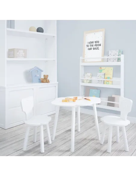 Mesa com banquinhos Nuvem