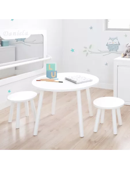 Mesa e cadeira Montessori