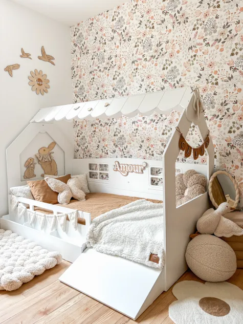 Cama Casinha Montessori com rampa e baú