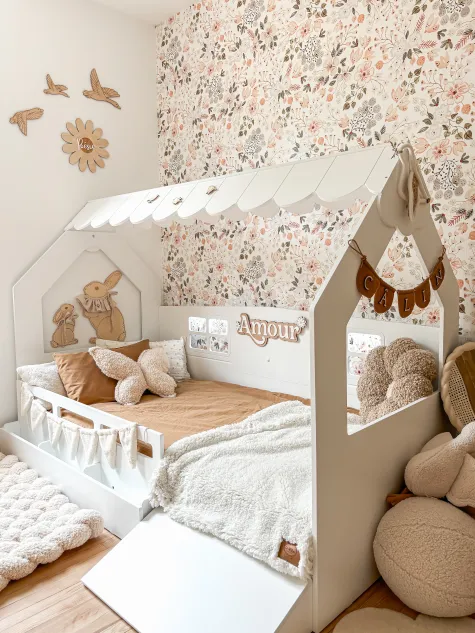 Cama Casinha Montessori com rampa e baú