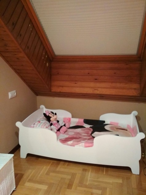 Cama para rapariga Montessori Gondola