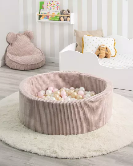 Jogos e brinquedos infantis