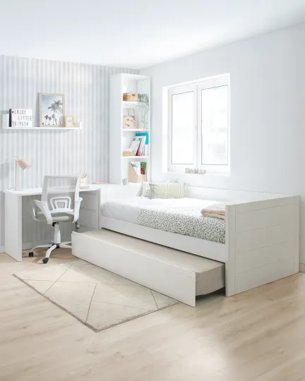 Móveis infanto - juvenis